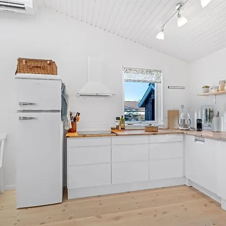 Sissie - 400m From The Sea By Interhome Ferienhaus