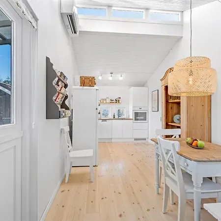 Ferienhaus Sissie - 400m From The Sea By Interhome *